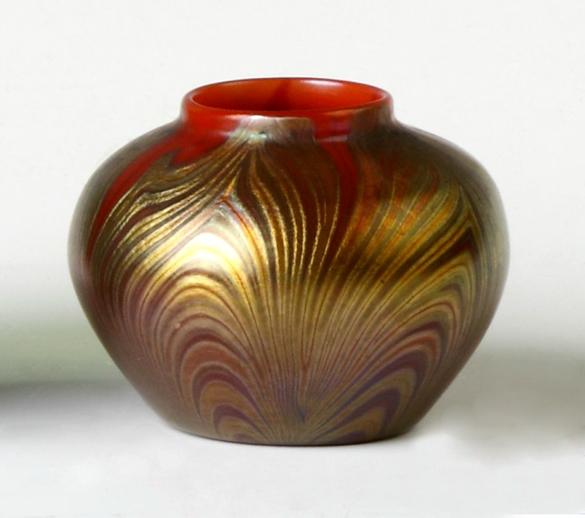 Tiffany Favrile, Red Decorated Vase