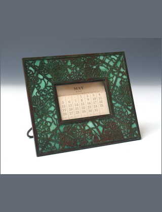 Perpetual calendar frame