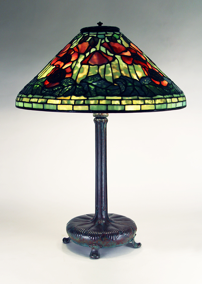 Tiffany Studios, 20" Poppy Lamp