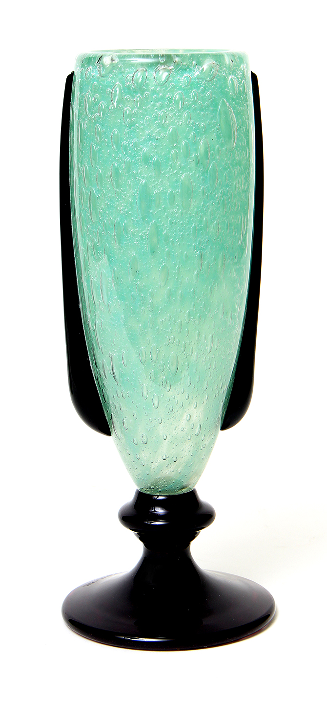 Schneider, Vase with applications