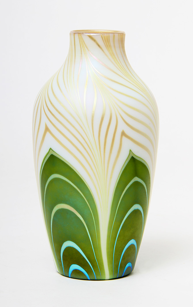 Steuben, Decorated Vase