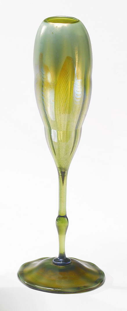 Tiffany Favrile, Floriform Vase