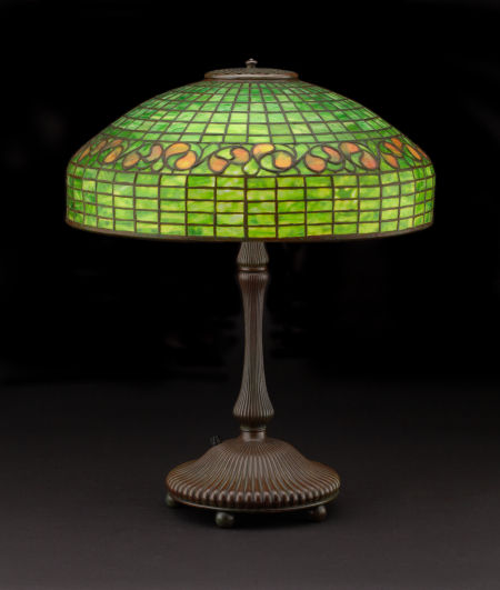 Tiffany Studios, 18" Lemon Leaf Lamp