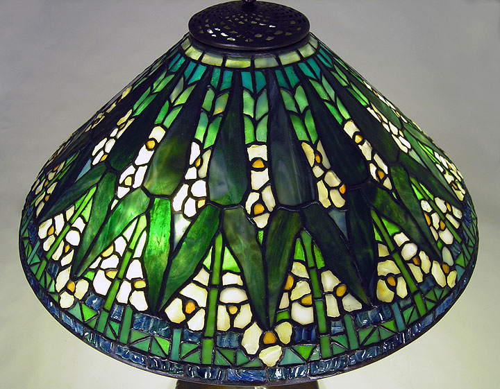 Tiffany Studios, 20" Arrowroot Lamp