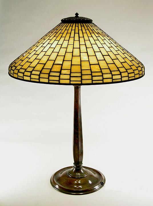 20" Geometric Lamp