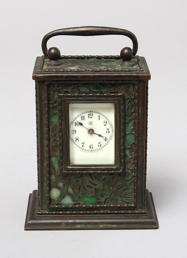 Grapevine, Carriage Clock