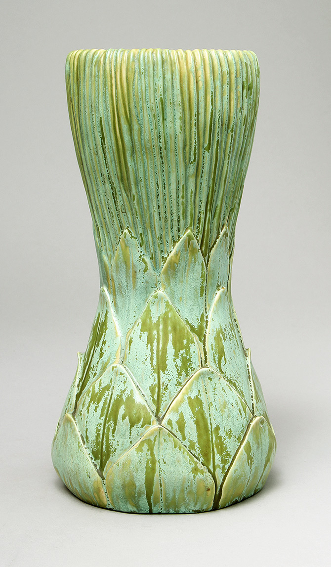 <Em>Artichoke</em> Vase <Em>Artichoke</em> Vase
