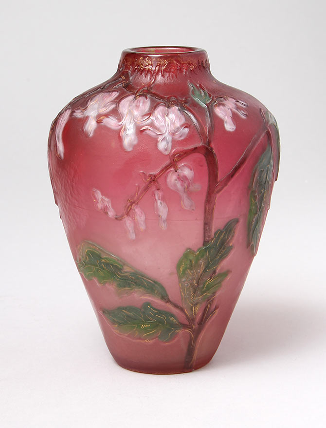 Burgun & Schverer, Bleeding hearts vase