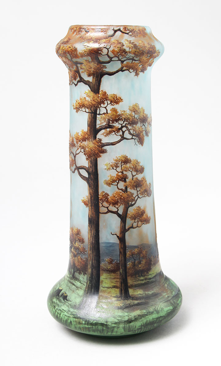 Daum Nancy, Scenic Vase