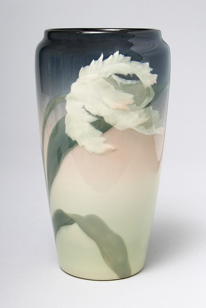 Rookwood, Iris Glaze floral vase