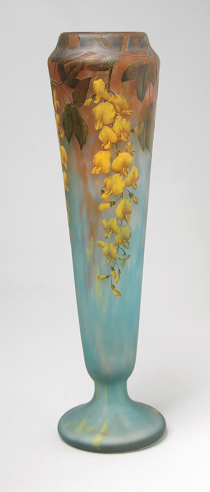 Daum Nancy, Laburnum Vase
