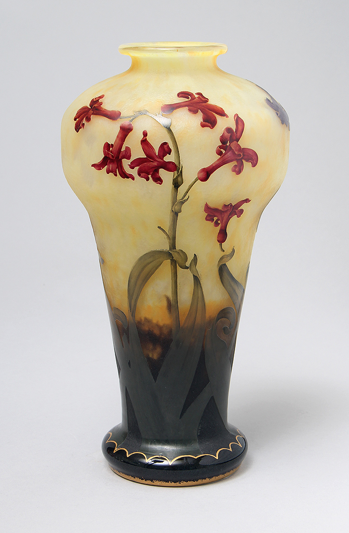 Daum Nancy, Hyacinth-Type Floral Vase