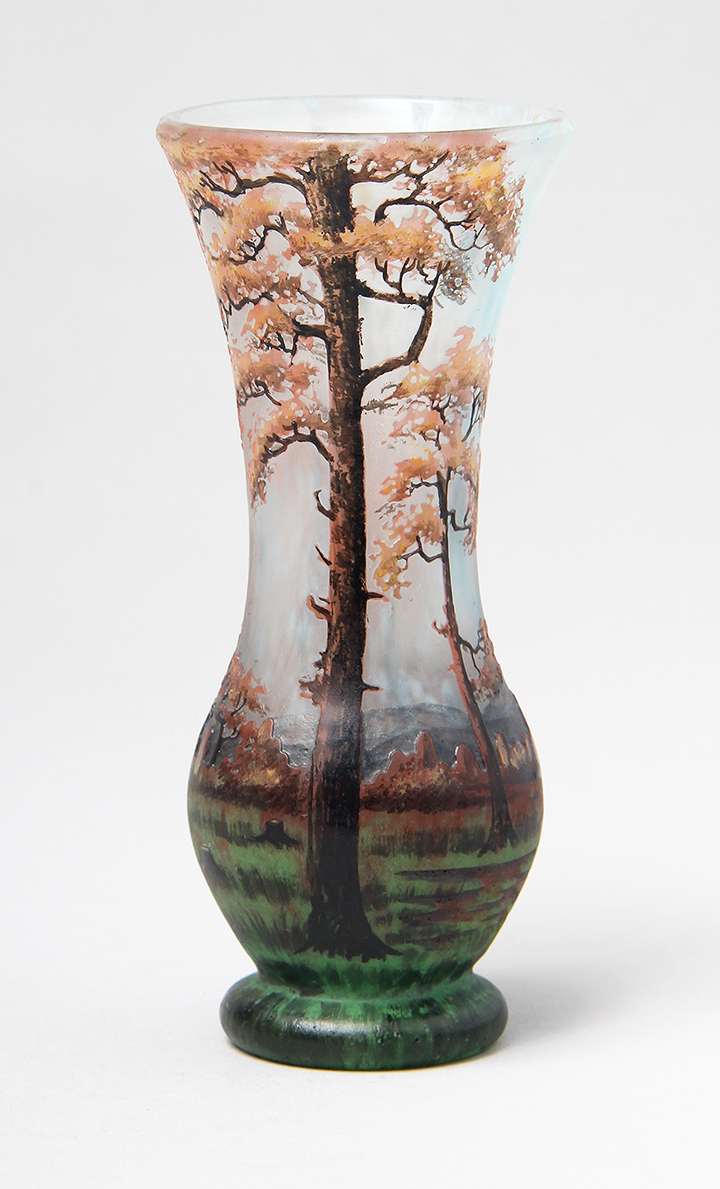 Daum Nancy, Scenic Vase