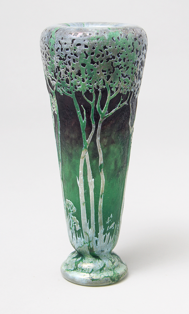 Daum Nancy, Scenic Vase