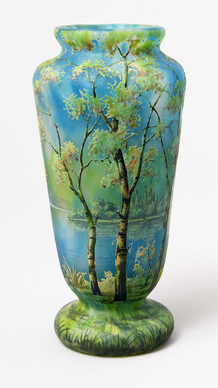 Daum Nancy, Scenic Vase