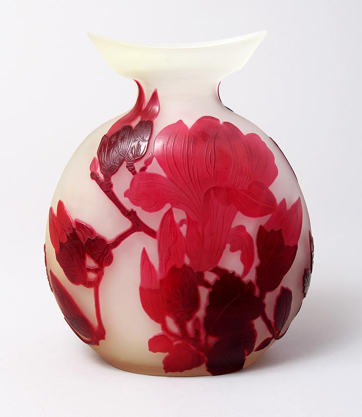 Magnolia Vase