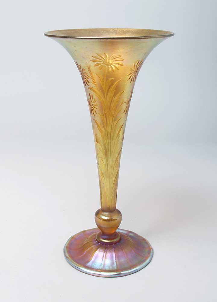 Tiffany Favrile, Gold carved trumpet vase