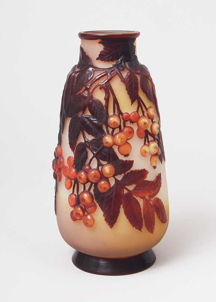 Blownout Rowan Berry Vase