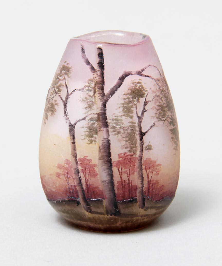 Miniature Birch Scenic Broken Egg