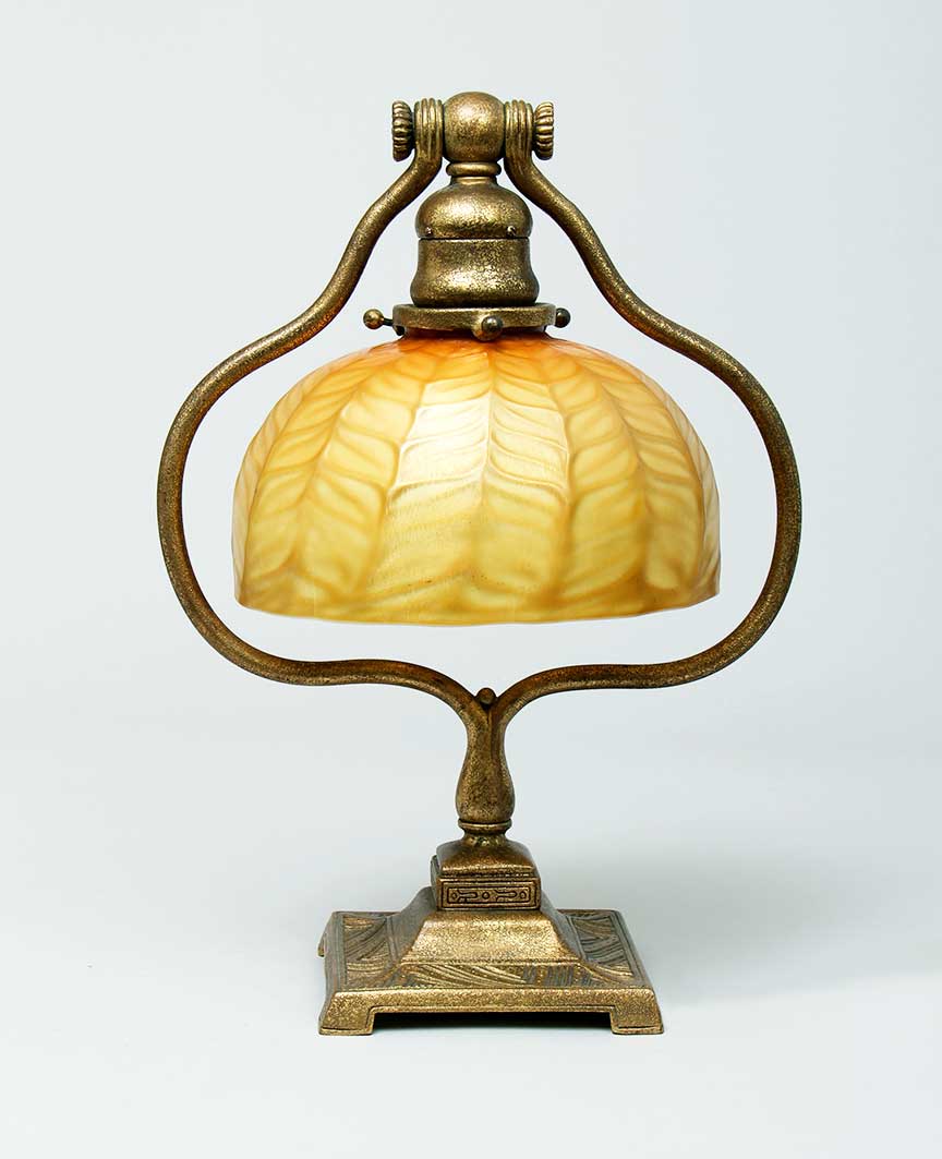 7" Favrile Harp Lamp 7" Favrile Harp Lamp
