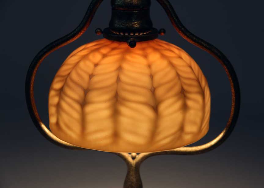 7" Favrile Harp Lamp 7" Favrile Harp Lamp