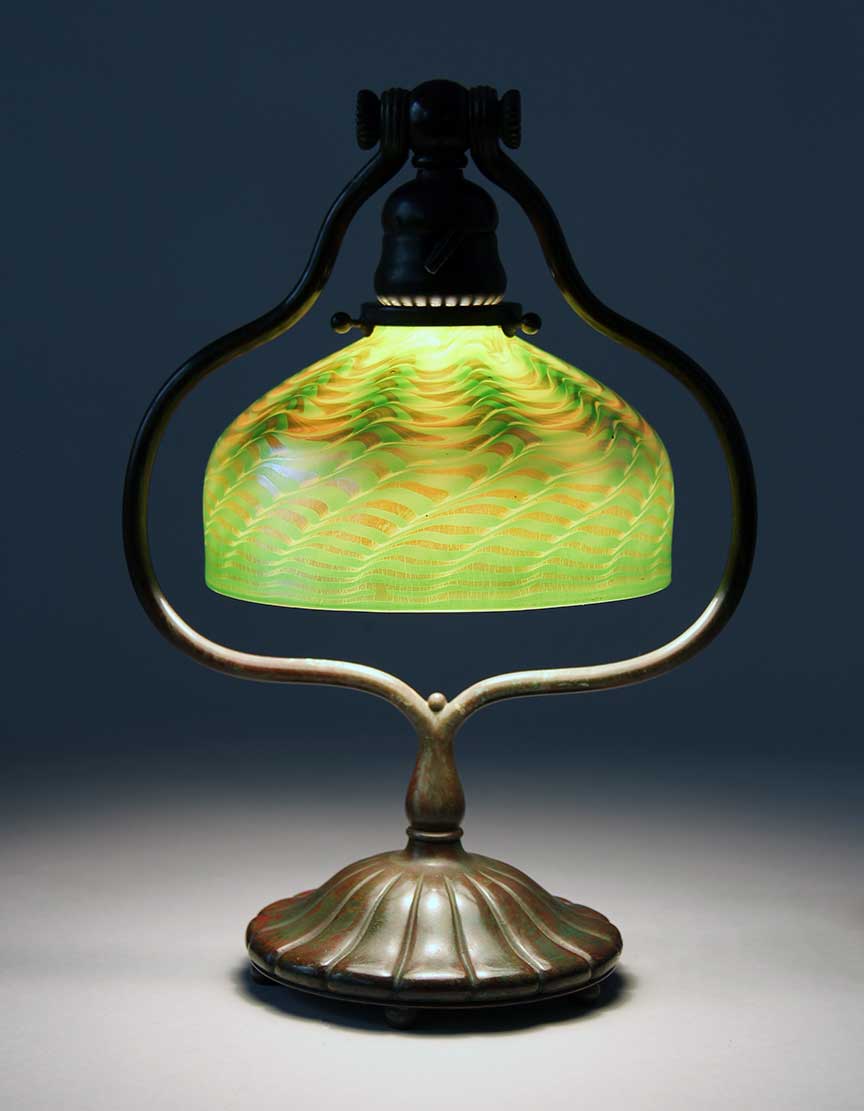 7" Green Favrile Harp Lamp