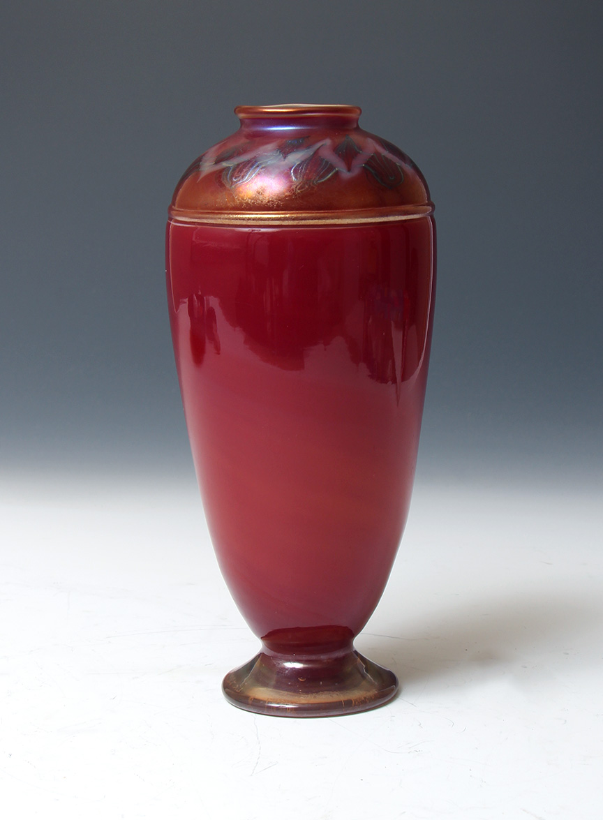 Tiffany Favrile, Red Tel el Amarna vase