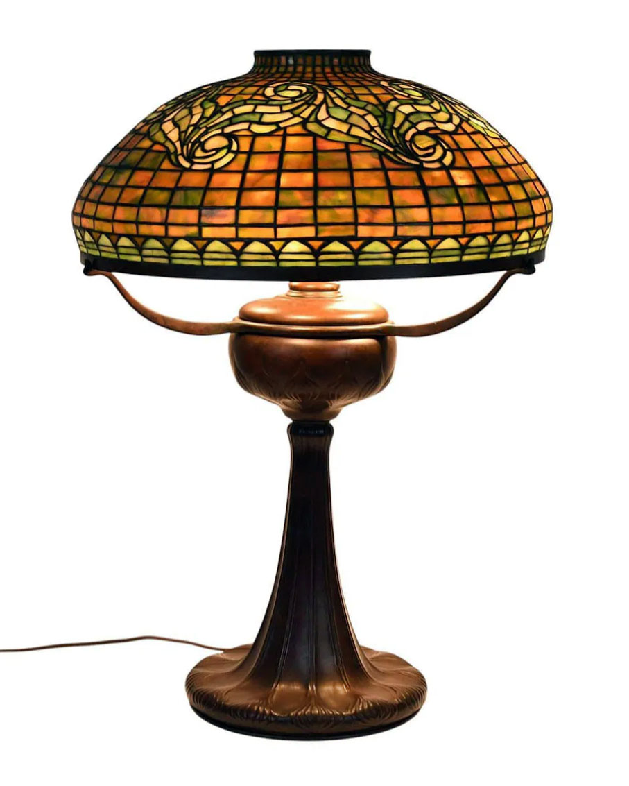 Tiffany Studios, 18" Tyler Scroll