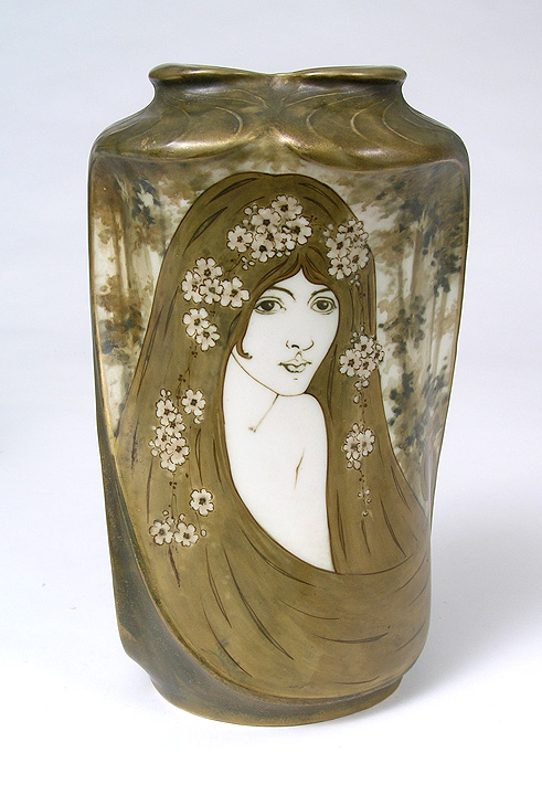 Amphora, Portrait Vase