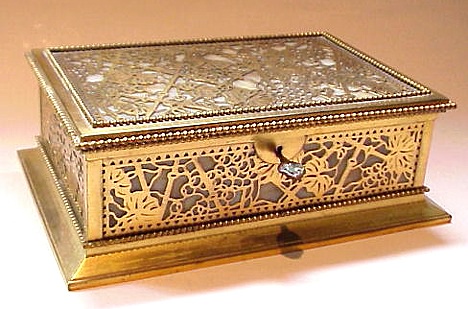 Grapevine, Jewelry Box