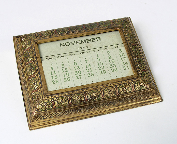 Venetian, Paperweight Perpetual Calendar