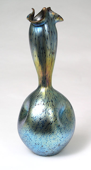 Loetz, Papillon Vase