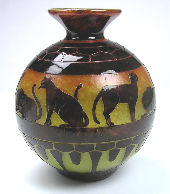 Chat Vase