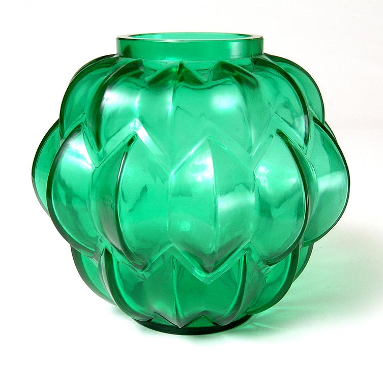 R. Lalique, Nivernais Vase