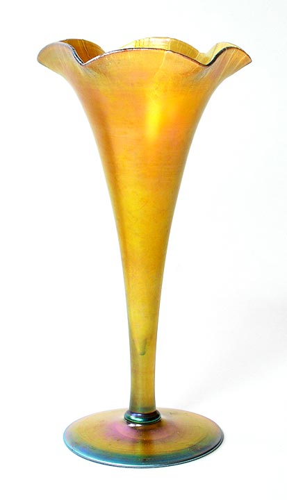 Steuben, Trumpet Vase